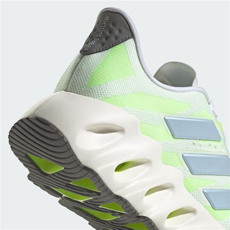 adidas FWD RUNNING 